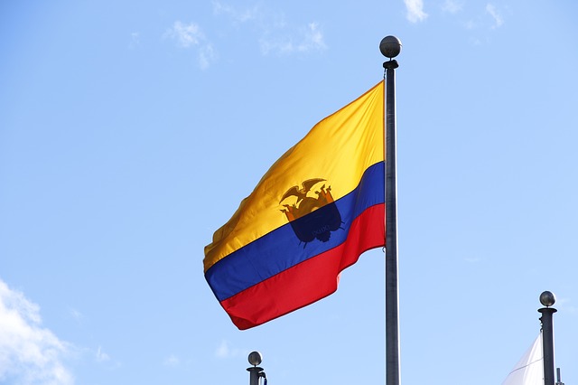 La Bandera Nacional de Ecuador